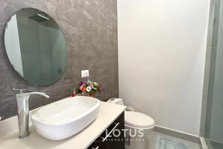 Casa en Condominio Vivre, Lomas de Ayarco, Cód. AJ001