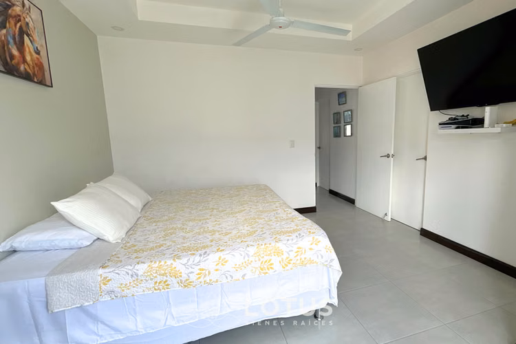 Casa en Condominio Vivre, Lomas de Ayarco, Cód. AJ001