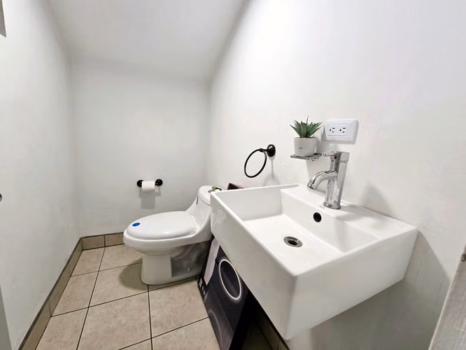 Venta casa en San Pablo de Heredia | 3 Habitaciones + Oficina | Zona Céntrica - Imagen 7