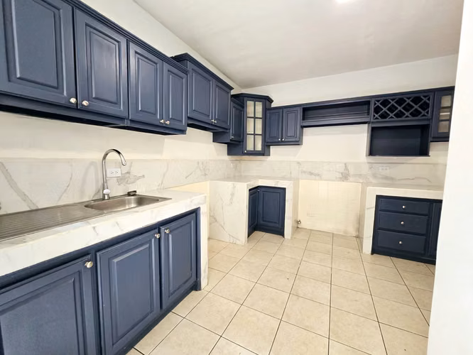 Venta casa en San Pablo de Heredia | 3 Habitaciones + Oficina | Zona Céntrica - Imagen 2