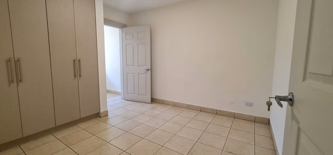 Venta casa en San Pablo de Heredia | 3 Habitaciones + Oficina | Zona Céntrica - Imagen 13