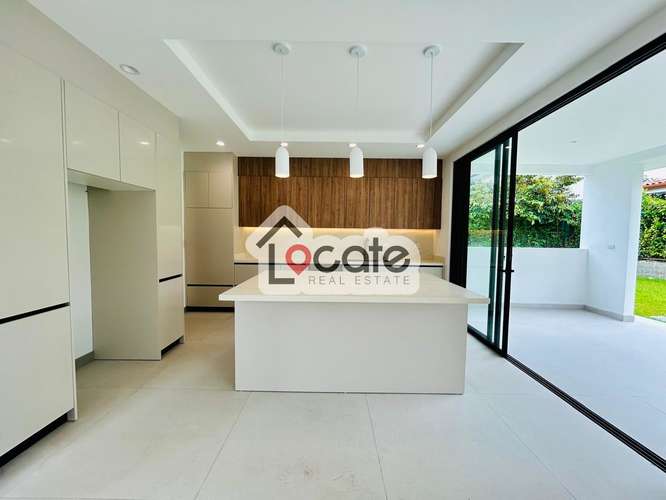 Venta de casa de lujo en Condominio en Piedades de Santa Ana - Imagen 4