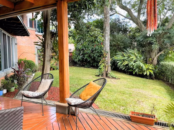 Residencia de Lujo con Piscina y Vista | 793 m² de Construcción | Escazú - Imagen 17