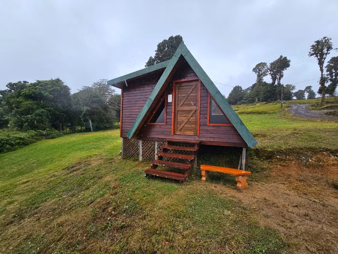 EXCLUSIVA QUINTA EN VENTA – CAÑÓN DEL GUARCO, CARTAGO - Imagen 11