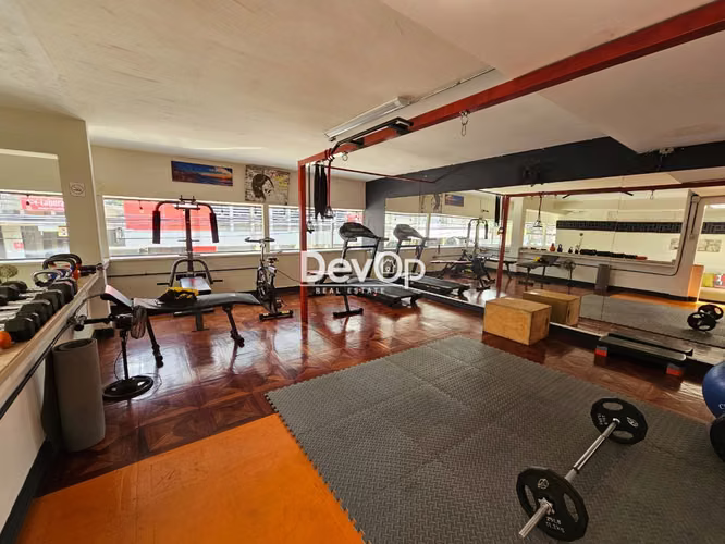 Alquiler de estudio. Incluye servicios. Barrio Dent - Imagen 15