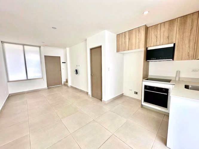 Venta casa para inversión, condominio con amenidades de lujo