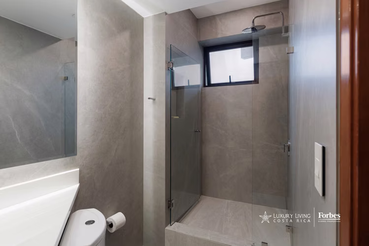 20805 - Apartamento de Lujo con Diseño Moderno en Rohrmoser