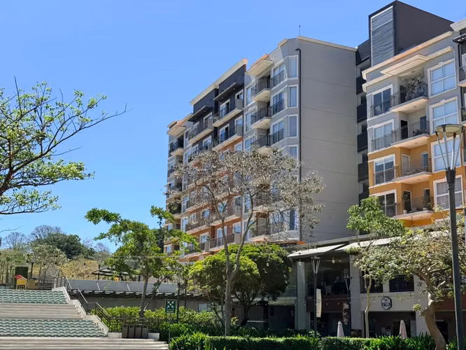 Alquiler. Condominio Santa Verde. La Aurora, Heredia