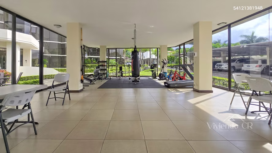 ESCAZU EN BELLO HORIZONTE DE 3 HABITACIONES - CUARTO DE SERVICIO - 345m² - Imagen 14