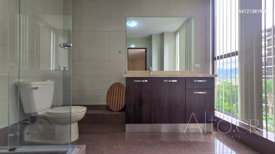 ESCAZU EN BELLO HORIZONTE DE 3 HABITACIONES - CUARTO DE SERVICIO - 345m² - Imagen 12