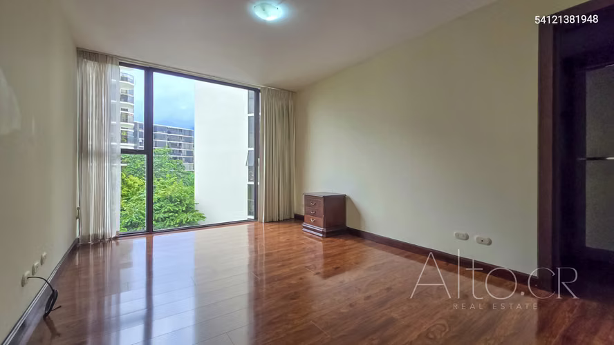 ESCAZU EN BELLO HORIZONTE DE 3 HABITACIONES - CUARTO DE SERVICIO - 345m² - Imagen 10
