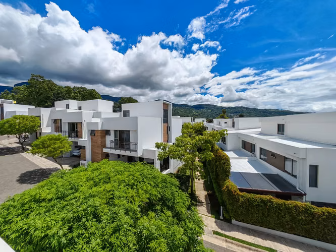 Casa en venta en condominio de Escazú