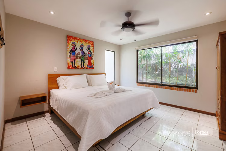 21348 - Casa Arenas Retreat, Playa Potrero, Guanacaste