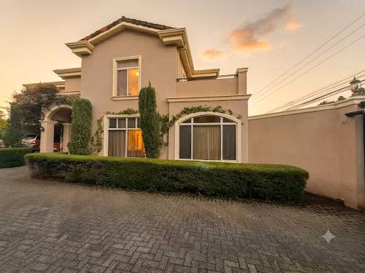 Casa en Venta en Sánchez Curridabat
