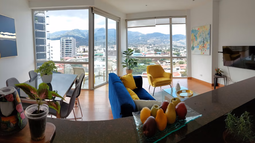 VIVA EN LAS ALTURAS DE ROHRMOSER DE 1 HABITACION + OFICINA  - LISTO PARA VIVIR - Imagen 11