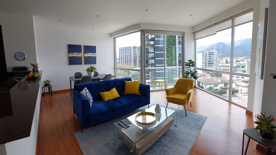 VIVA EN LAS ALTURAS DE ROHRMOSER DE 1 HABITACION + OFICINA  - LISTO PARA VIVIR - Imagen 10