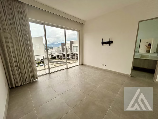 Alquiler Casa Impecable 3 Hab Condominio La Arboleda, Ribera de Belén. - Imagen 12