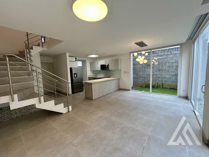 Alquiler Casa Impecable 3 Hab Condominio La Arboleda, Ribera de Belén. - Imagen 6
