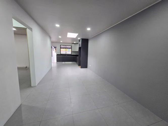 Alquiler de casa independiente en Sabana Sur