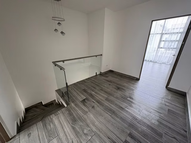 Casa en Condominio en Alquiler en Guachipelin de Escazu