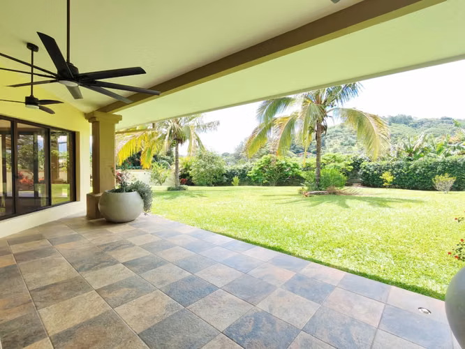 Se alquila hermosa casa de 1 planta en Piedades de Santa Ana. - Imagen 7