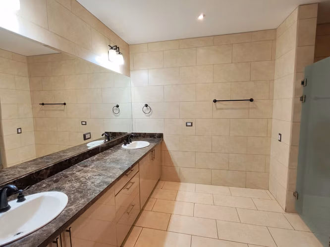 Se vende hermosa casa de 1 planta en Piedades de Santa Ana. - Imagen 12