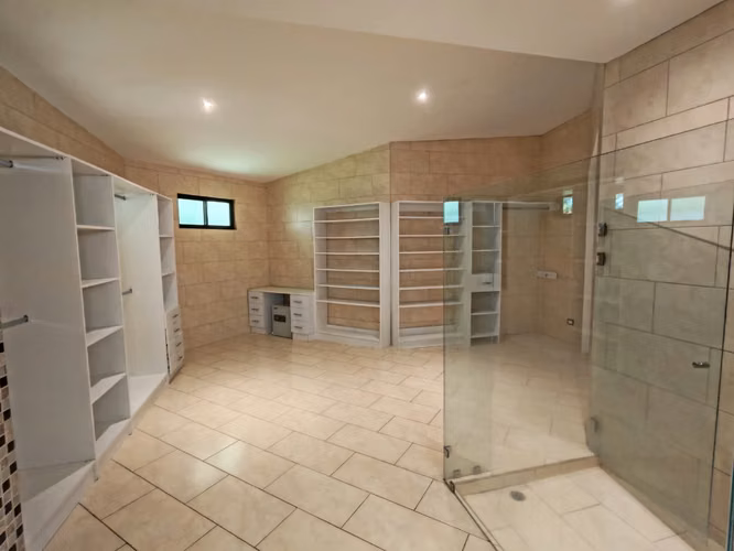 Se vende hermosa casa de 1 planta en Piedades de Santa Ana. - Imagen 13