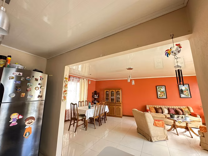 Venta de Bella Casa Zapote - Imagen 8