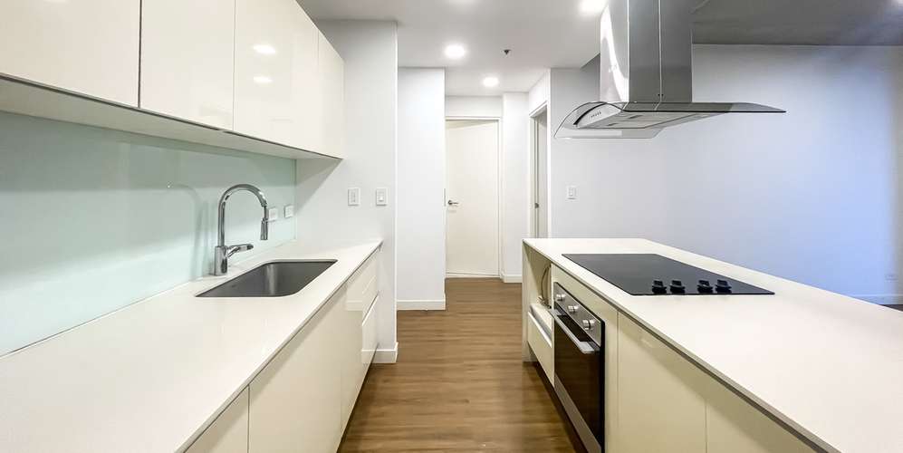 Apartment 2BR in Escazu Village - Private Terrace - Walk to Shops