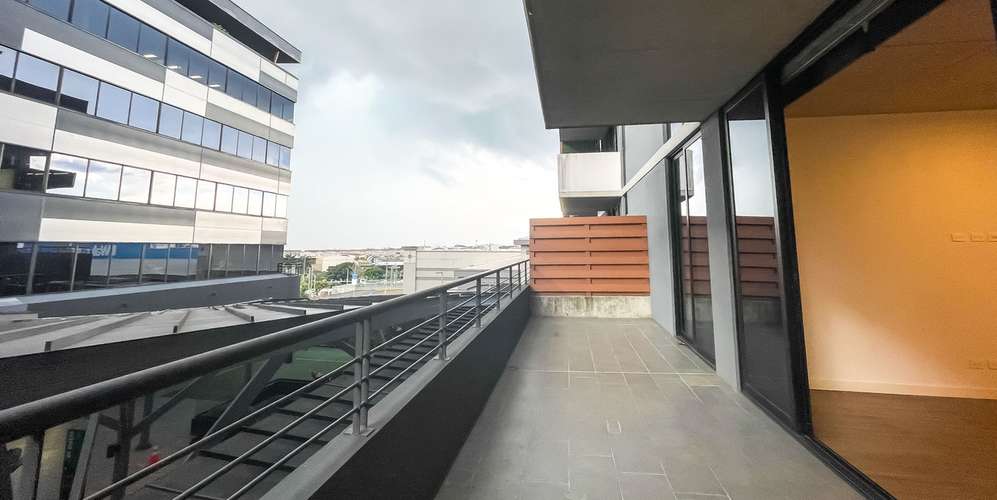 Apartment 2BR in Escazu Village - Private Terrace - Walk to Shops