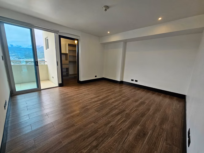 Exclusivo Penthouse en Sabana Sur | 3 Hab | 359 m²
