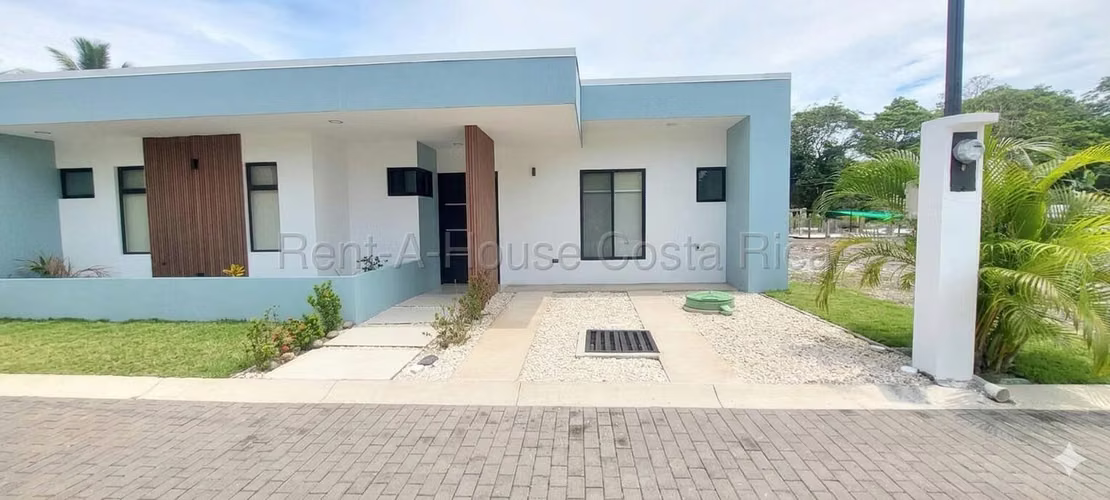 Furnished house for sale in Playa Bejuco, Puntarenas. 26-2118 LCV