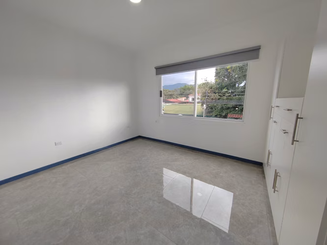 Apartamento en alquiler en Pozos de Santa Ana
