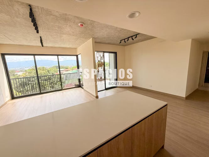 VENTA DE APARTAMENTO EN ROHRMOSER