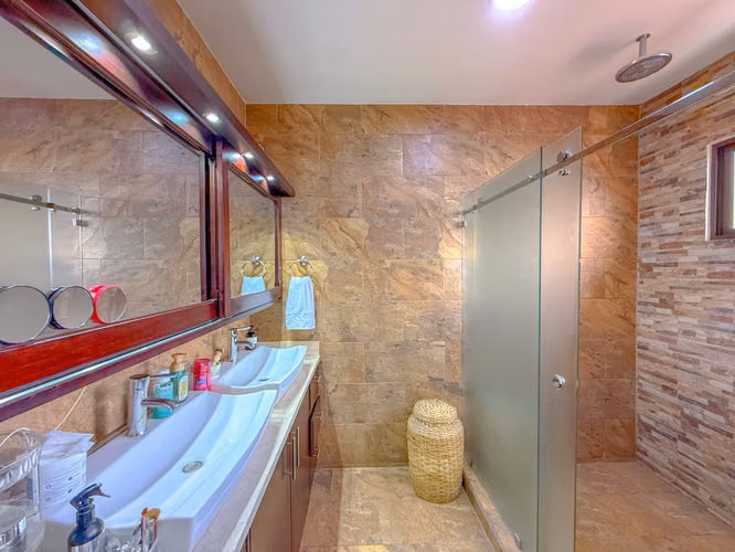  Residencia en Condominio – El Coyol, Alajuela