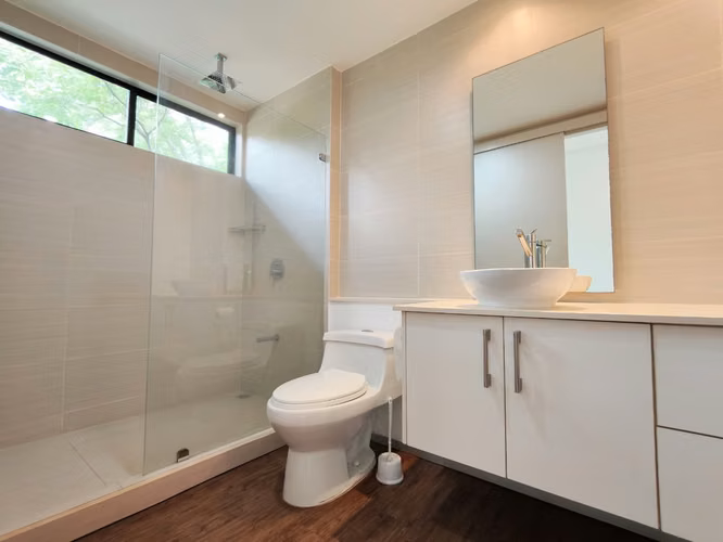 Se alquila hermoso apartamento tipo loft en Brasil de Santa Ana.
