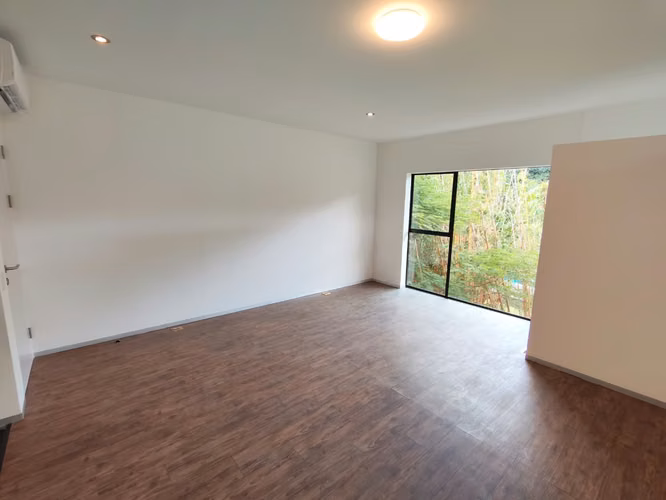 Se alquila hermoso apartamento tipo loft en Brasil de Santa Ana.