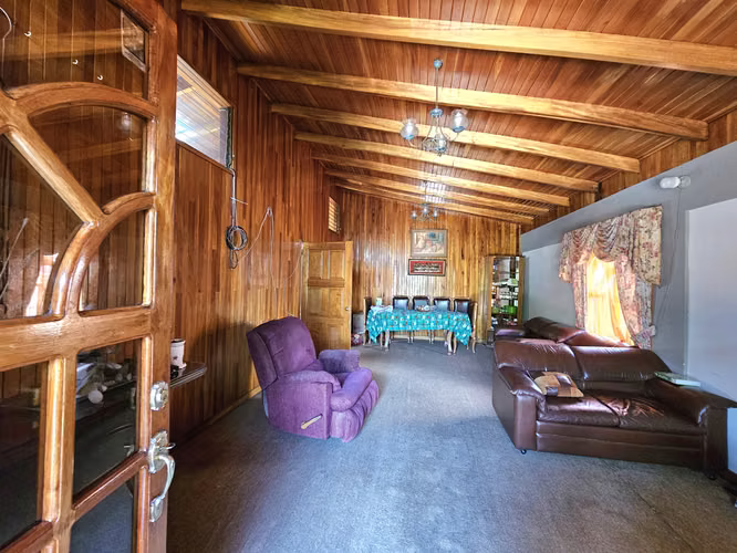 Oportunidad Propiedad Uso Comercial con Casa y Apto, Escazú, San José - Imagen 7
