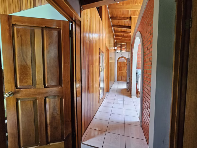 Oportunidad Propiedad Uso Comercial con Casa y Apto, Escazú, San José - Imagen 14