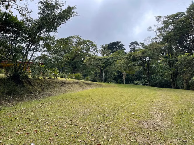 Hermosa quinta de montaña en Santa Elena, San Isidro, Heredia