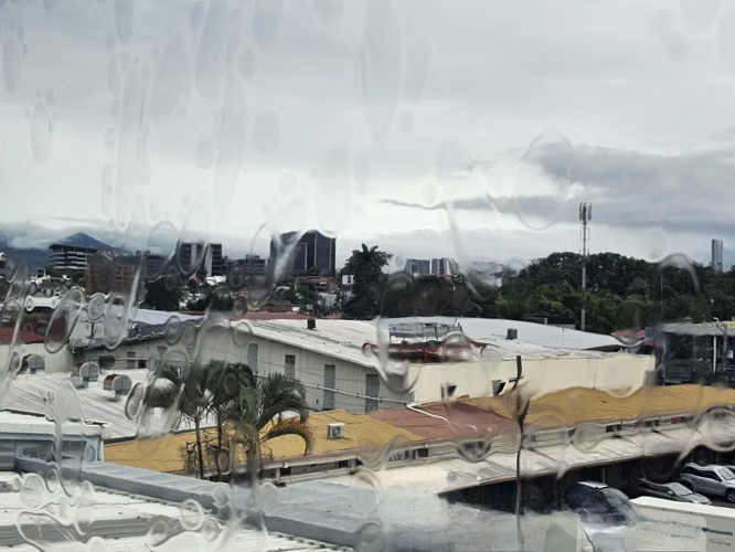 Venta de Oficina en Oficentro, San Rafael de Escazú, San José