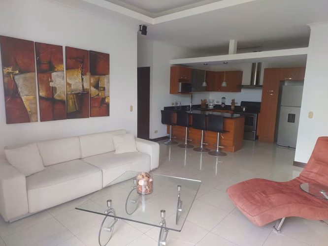 VENTA  DE APARTAMENTO EN CONDOMINIO, SAN RAFAEL DE ESCAZÚ