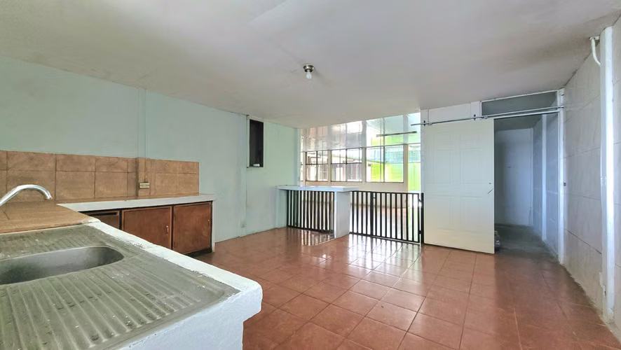 Alquiler de propiedad de 600m² en Desamparados de Alajuela