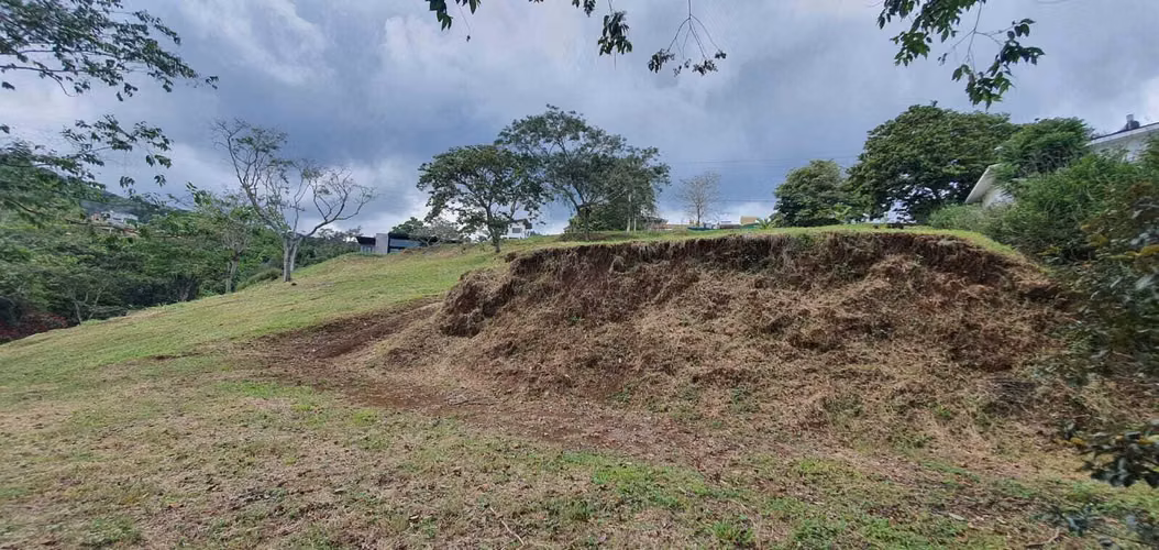 Lote Premium 1.039 m2 | Hacienda Natura | Hermosas Vistas al Valle y la Montaña
