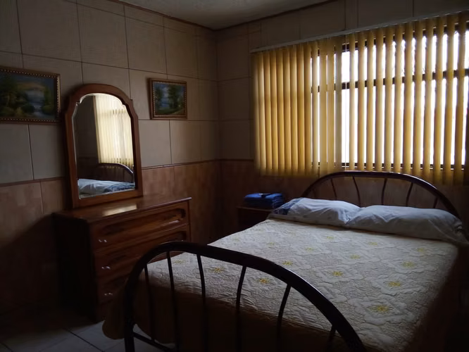 Apartamento AMUEBLADO (SIN PARQUEO) - Imagen 10