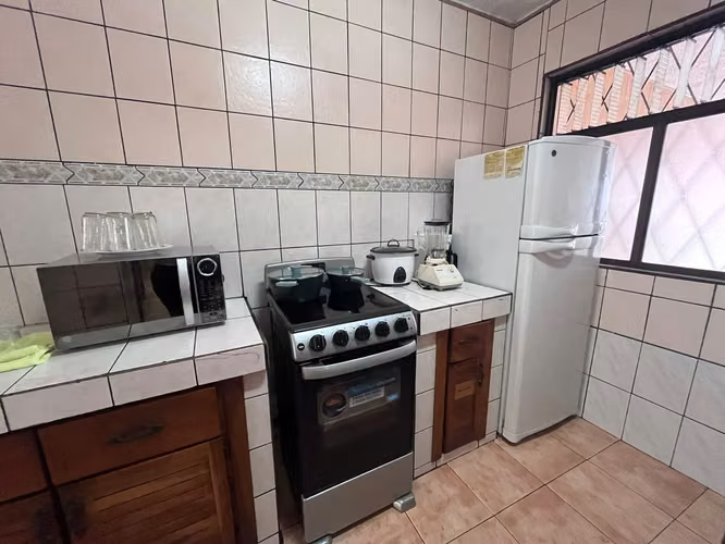 Apartamento AMUEBLADO (SIN PARQUEO) - Imagen 9