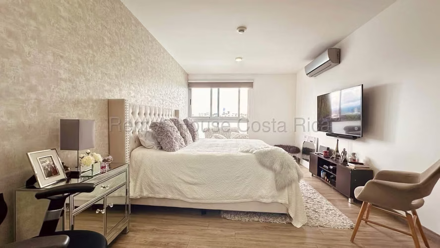 Venta de apartamento en Condominio Caia Escazú