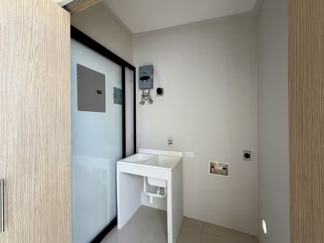 Casa NUEVA alquiler Heredia | Condominio | Patio - Imagen 10