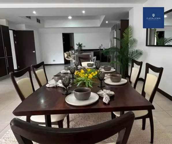 EXCLUSIVO Y AMPLIO APARTAMENTO