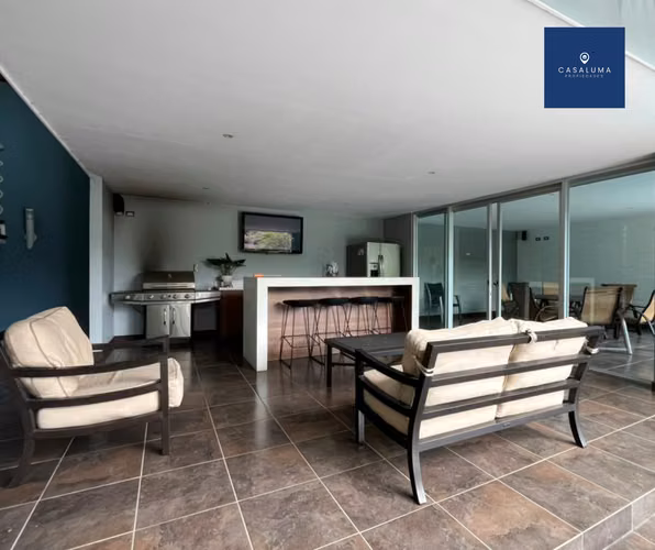 EXCLUSIVO Y AMPLIO APARTAMENTO